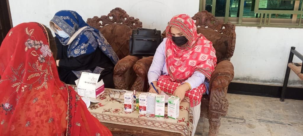 Community medicine support
